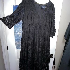 Just…Taylor Black Lace dress